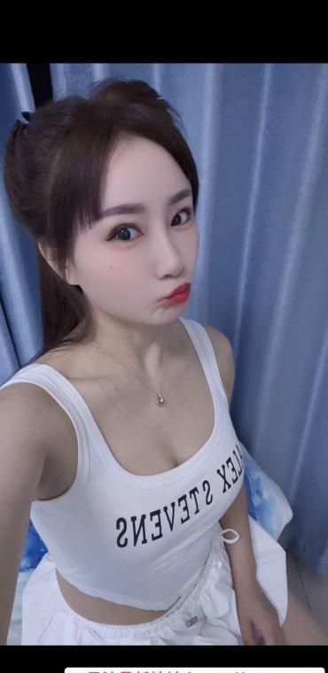蜜桃小姐姐 1