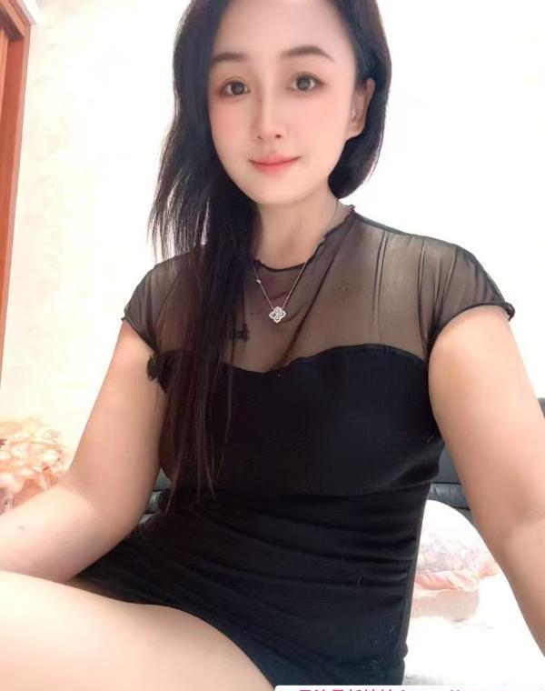 洪山美少妇佳佳 1