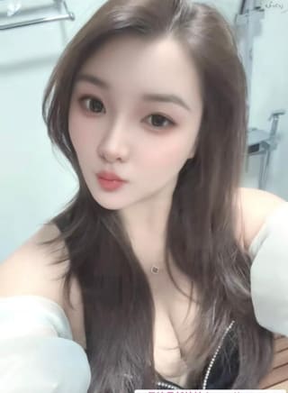 长宁桃子美甲师