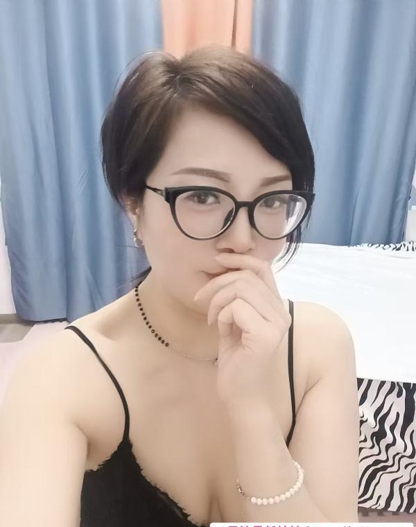 服务骚妇 2