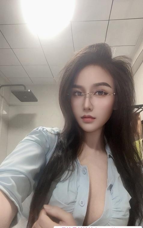 大奶白苏老师 2