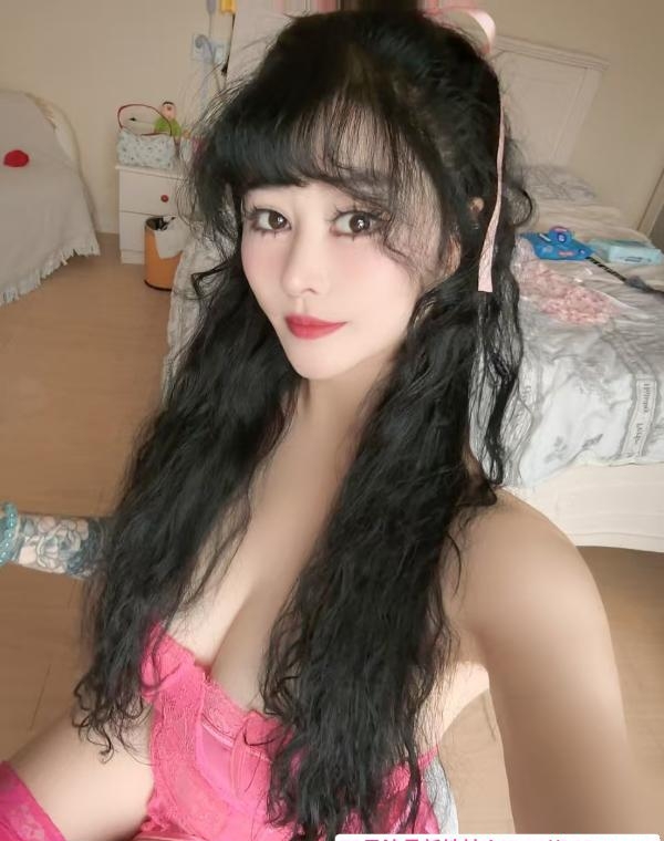 粉装大G奶 2