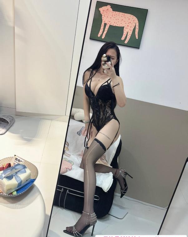 尤物小龙女 2