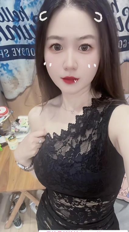 宝通寺服务系少妇冉冉 2