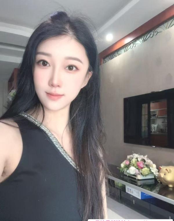 光谷小仙女老师 2