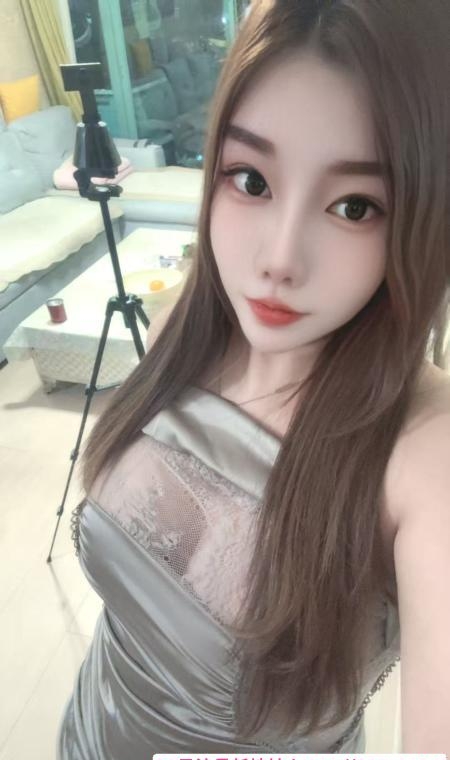 蜜桃翘臀欣欣 2