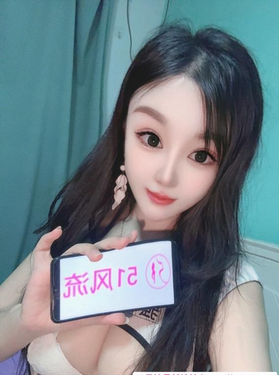 身材好大胸妹 2
