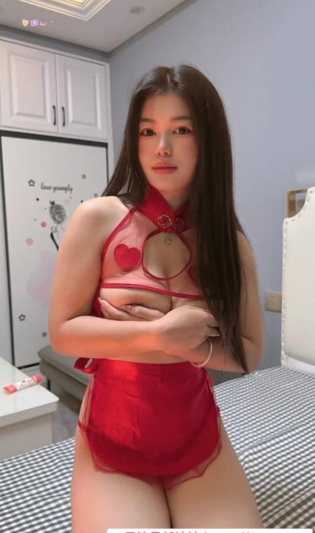 制服大奶小少妇可可 2