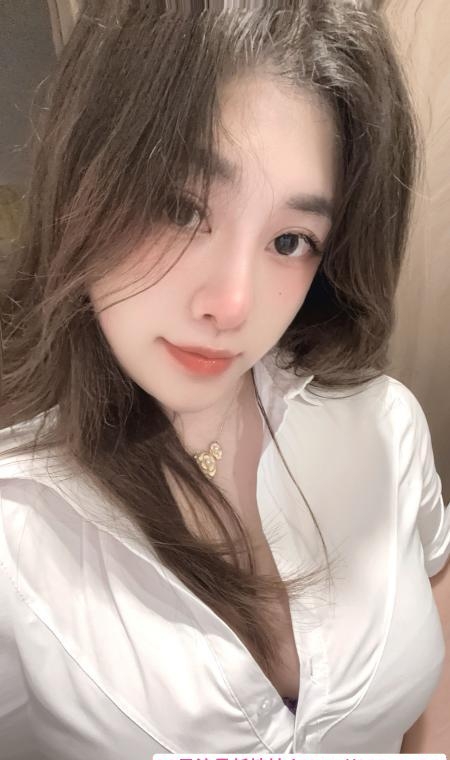 黄埔可人迎容儿 2