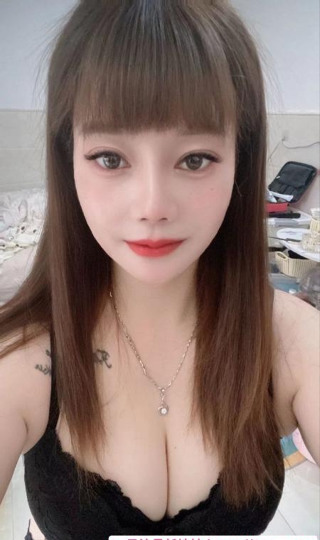 性感风骚大胸妹子 2