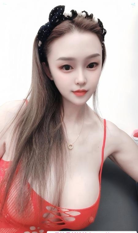 龙华E奶大波丹妮 2