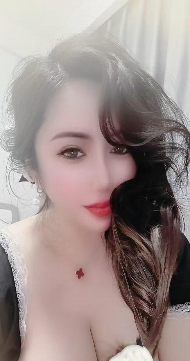 西湖肥臀少妇 2