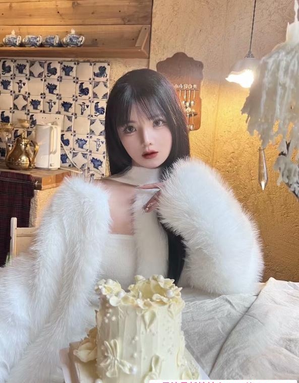 宝藏抓龙筋小姐姐 2