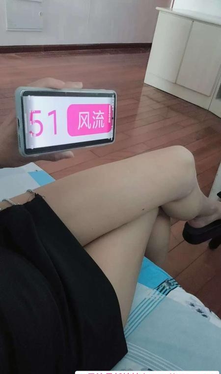 骨感的撩人美女 3