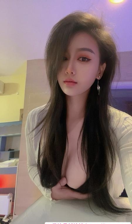 大奶白苏老师 3