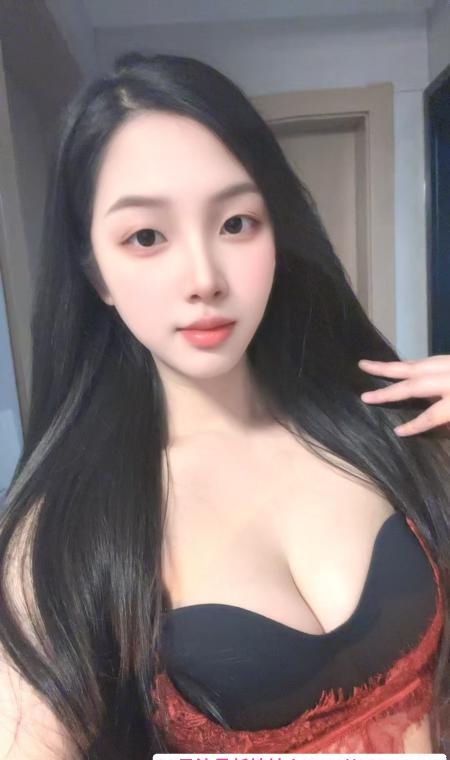 上城巨骚明媚儿 3