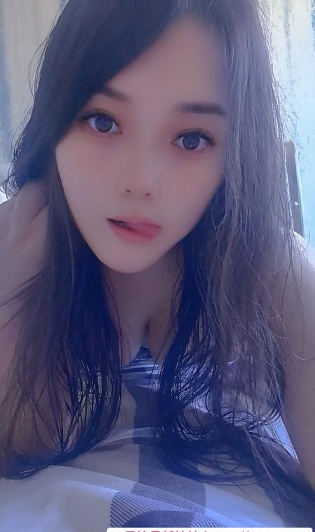 苗条服务系少妇 3