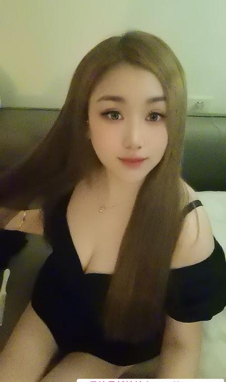白云大胸妹开心 3