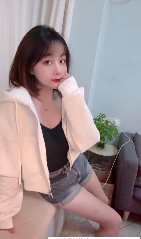 大波轻熟诗诗姐 3