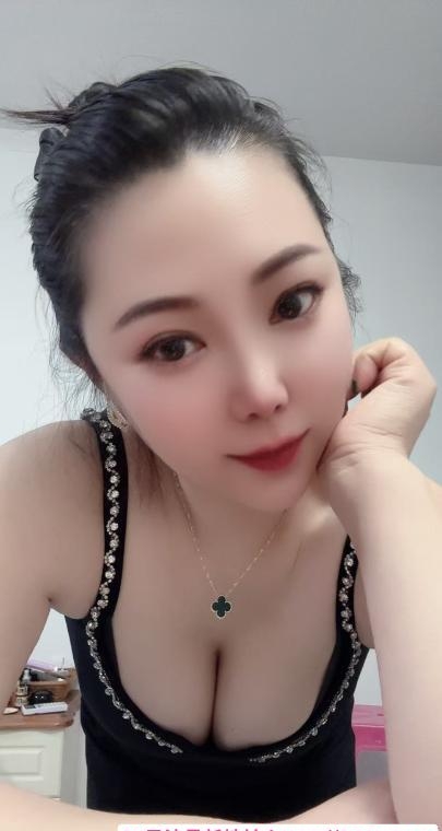 巨乳奶香姐姐回沪啦 3