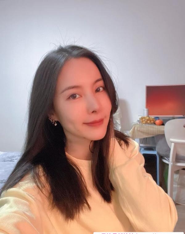 服务系朱莉姐姐 3