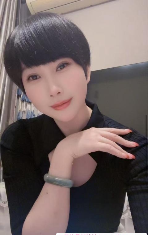 服务系御姐柔柔 3