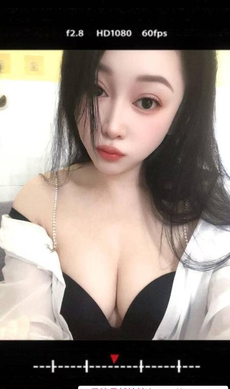 居家丰满少女 3