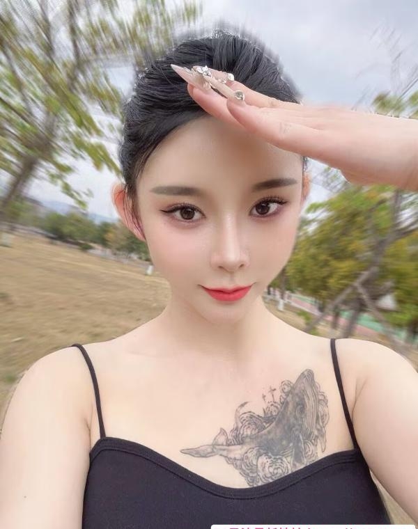 江汉女友系大长腿 3