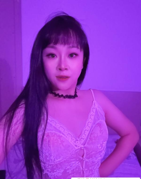 纯欲少妇 3