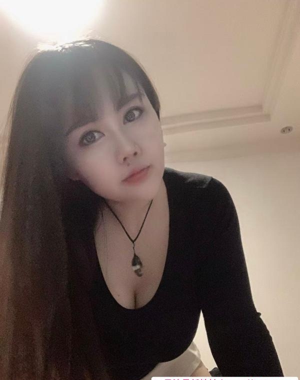 莞式服务大奶 3