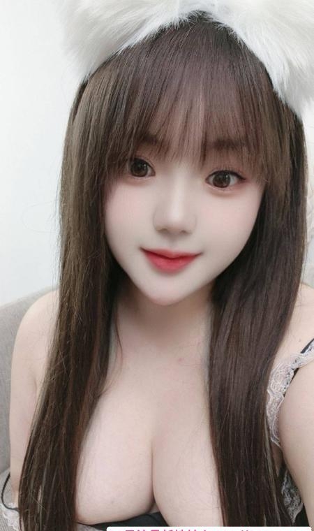 宝安天然大胸妹小甜心 3