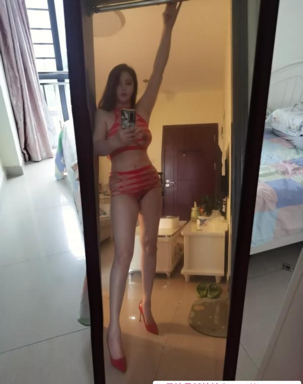 罗湖E杯巨乳小骚妇 3