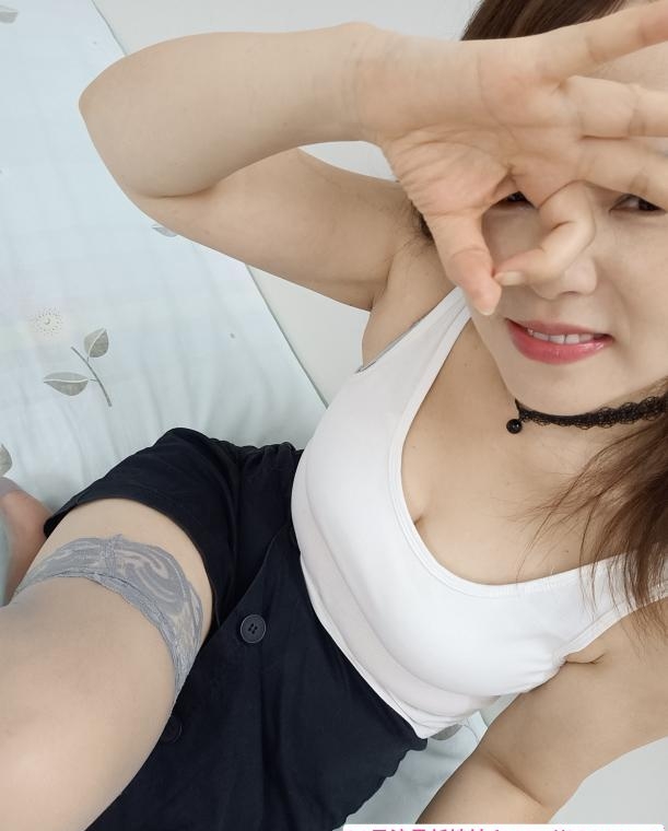 兼职人妻骚 3