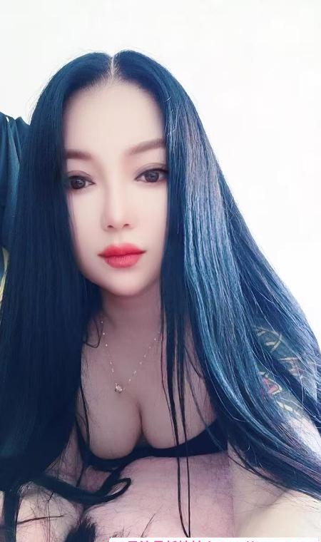 徐汇服务系少妇 3