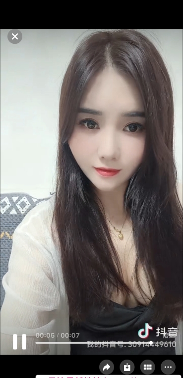 天河舌吻大屁股燕子 3