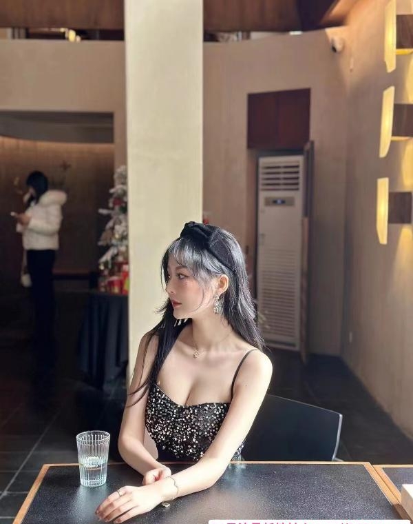 身材火辣小语老师 3