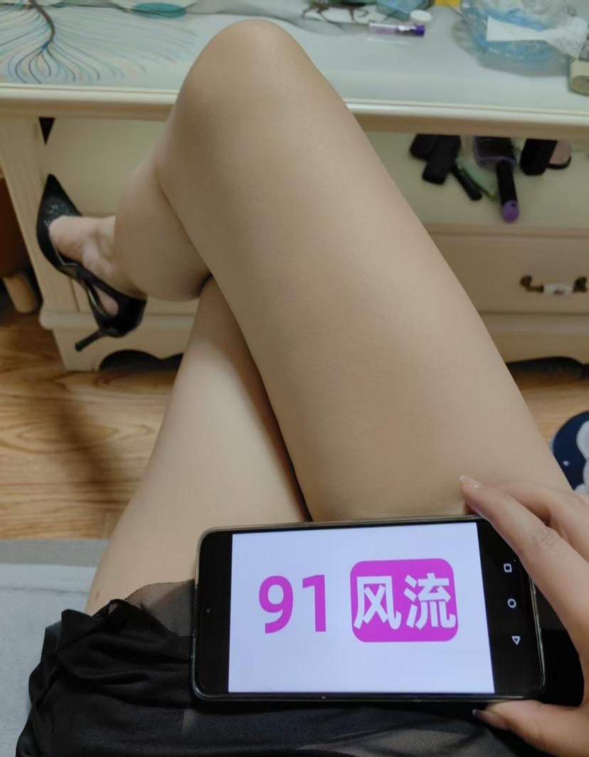 白云新人小容 3