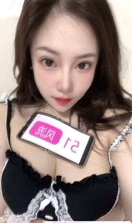 白云性感御姐萱萱 4