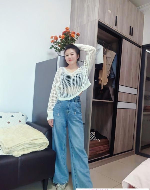 海珠风骚人妻 4