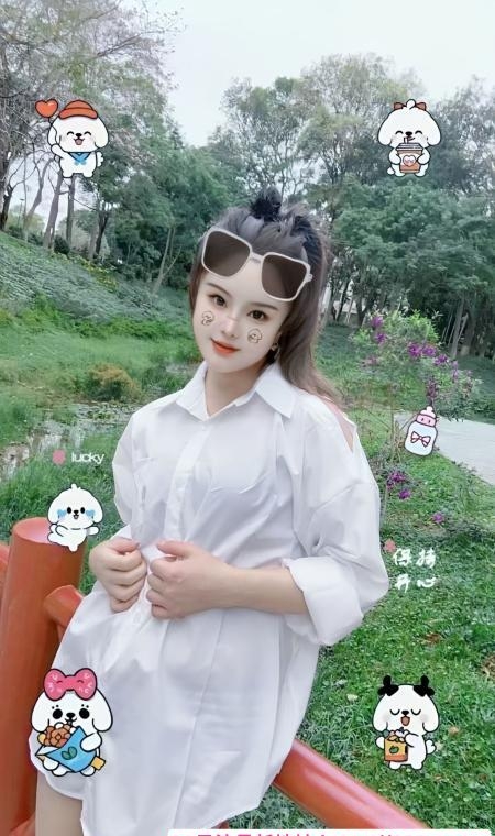 番禺翘臀大屁股曼妮 4