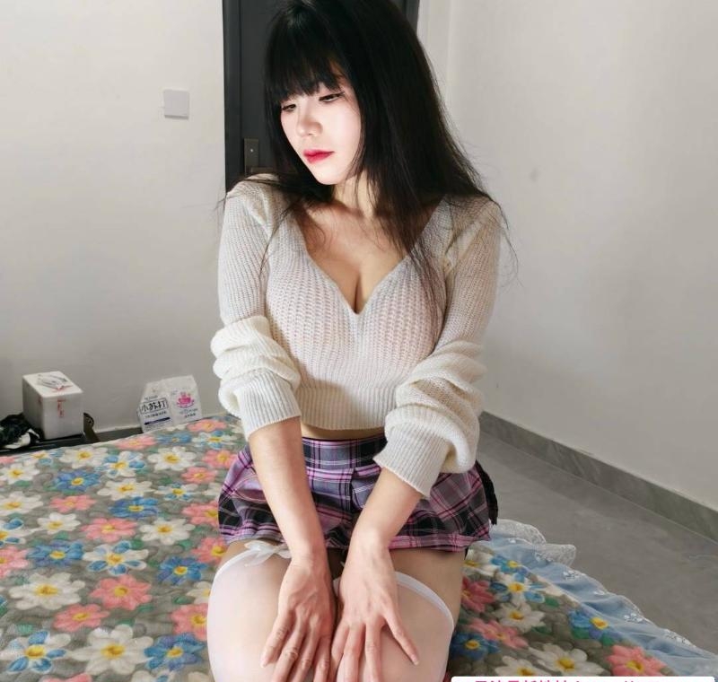 风骚大胸小少妇媛媛 4