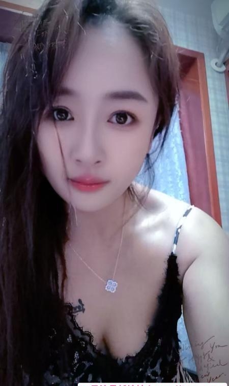 洪山大胸少妇 4
