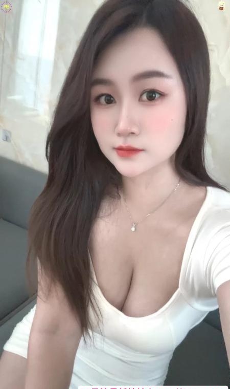 渝北丰满大奶萱萱 4