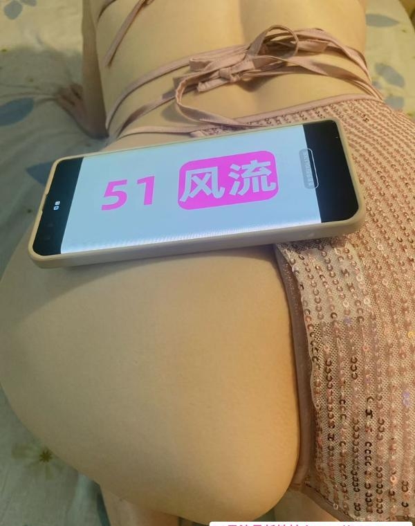 后入翘臀甜甜 4