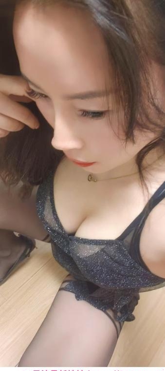 大石坝潮喷御姐 4