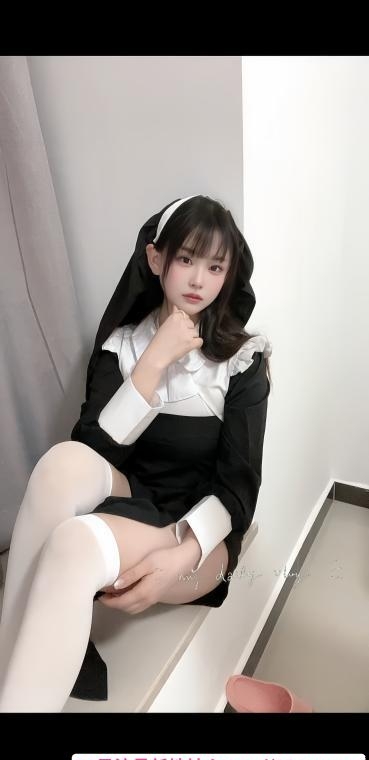 天河二次元COS甜甜 4