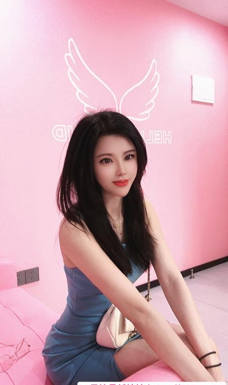 梅花园腿精依依 4