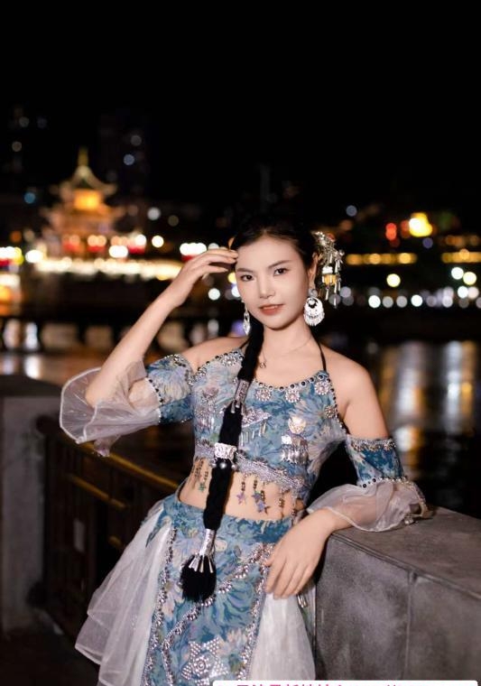 宝安少妇笑笑 1