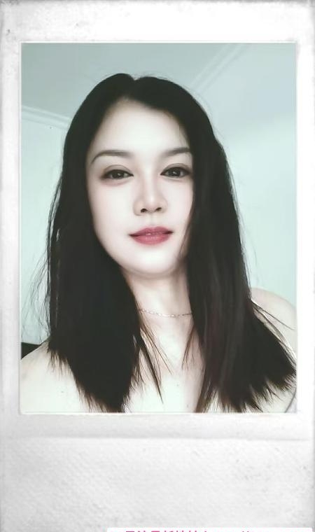 苗条卸货熟女 1