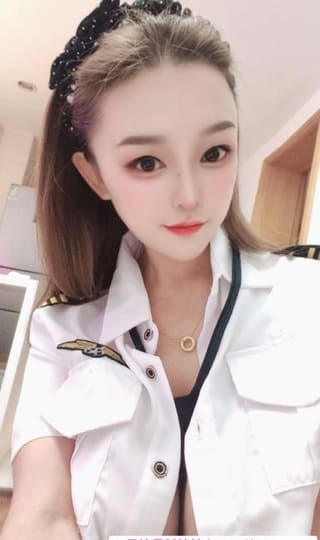 龙华大奶丹妮